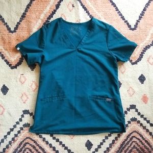 Figs Caribbean Blue Scrub Top